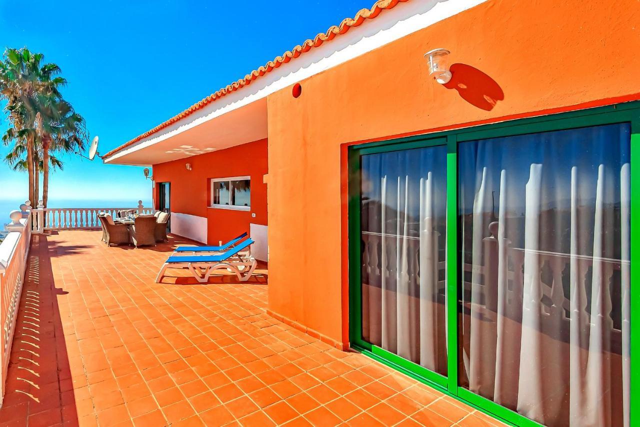 Villa Raquel With Private Pool And Sea View Los Menores Exterior photo